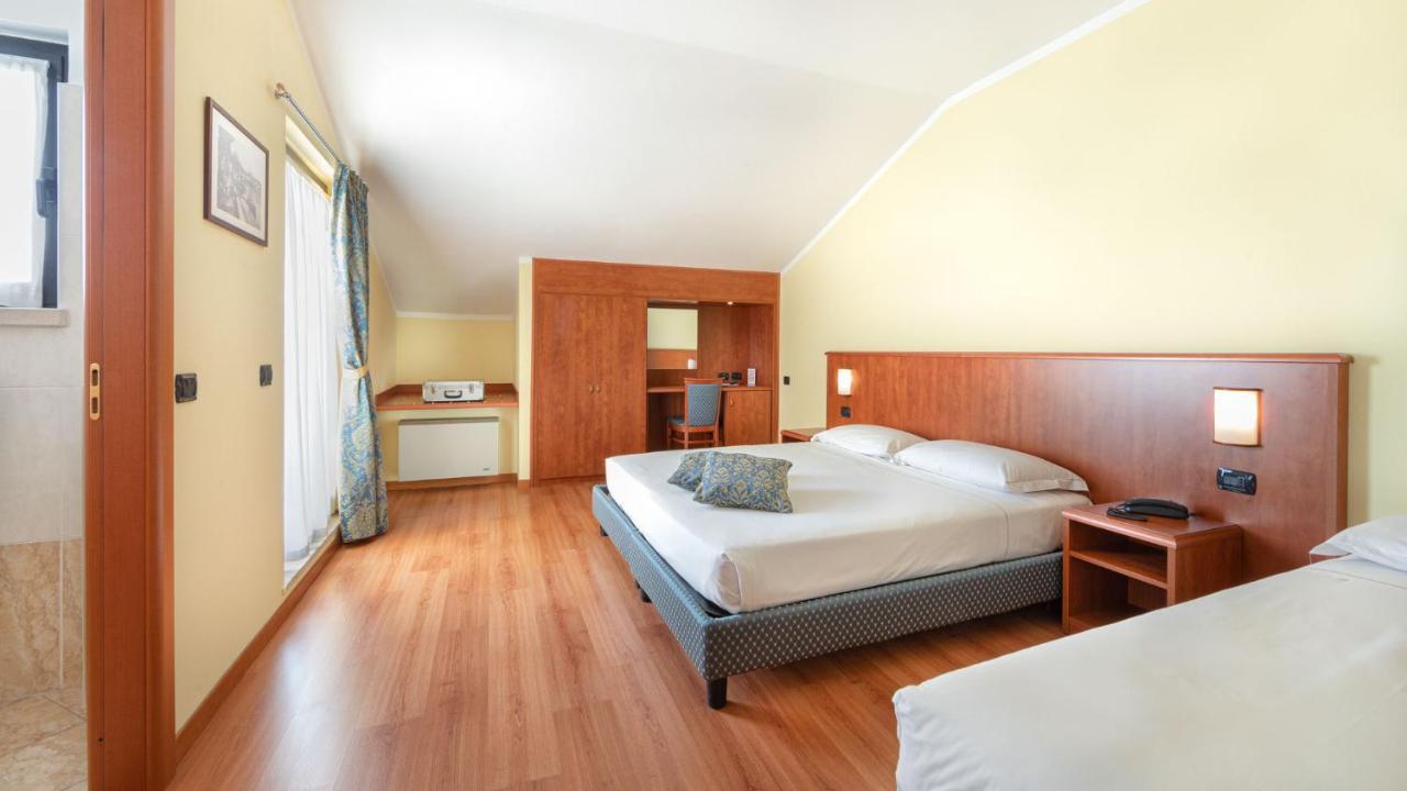 Hotel Postumia Dossobuono Kültér fotó