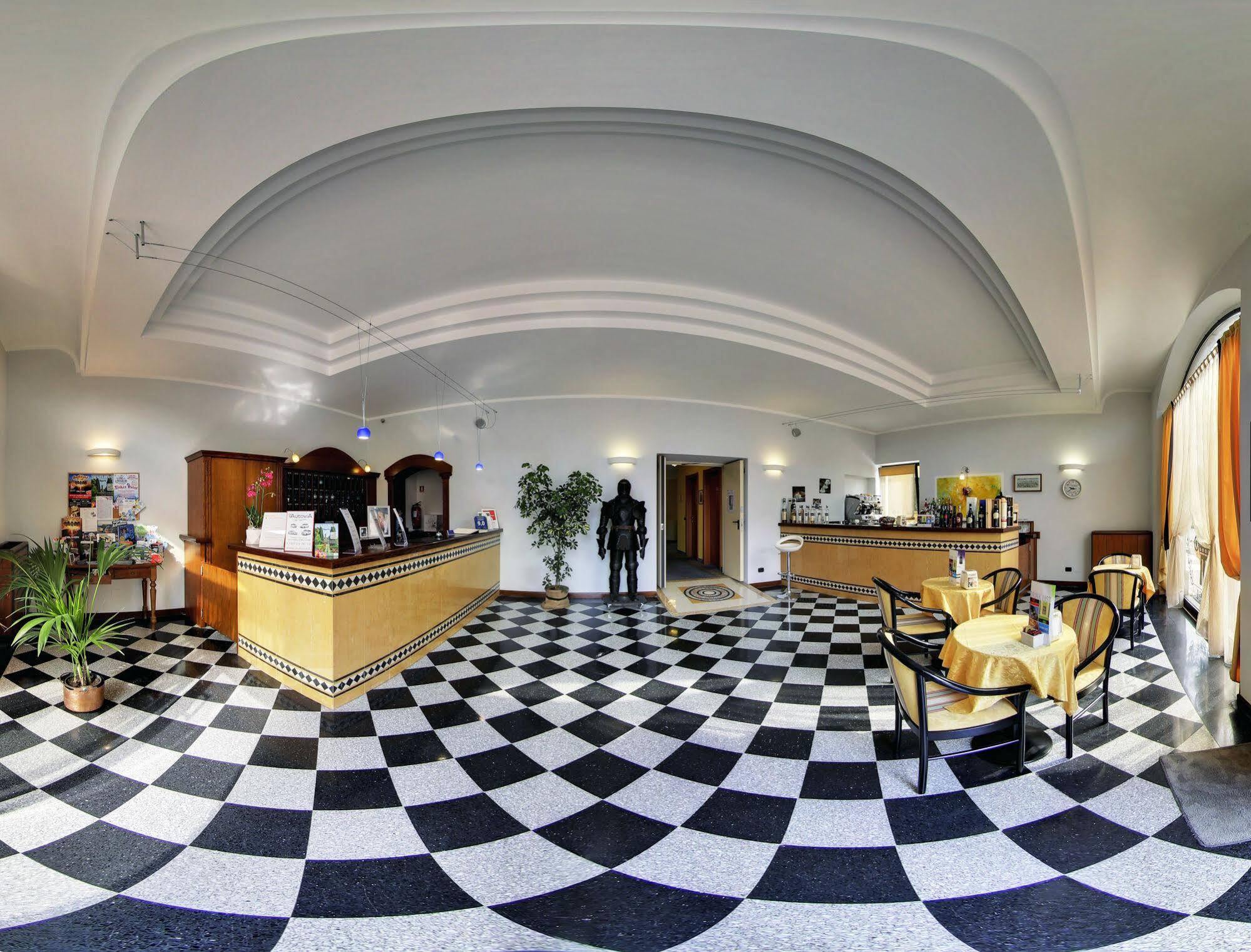 Hotel Postumia Dossobuono Kültér fotó